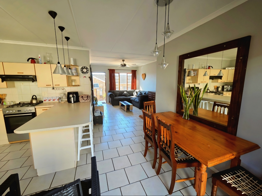 2 Bedroom Property for Sale in Jeffreys Bay Central Eastern Cape